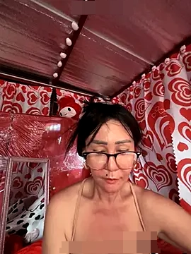 sweetieme's Webcam Show