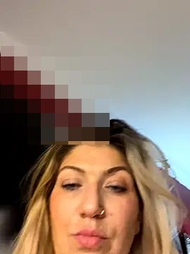 LittleMissEeve's Webcam Show