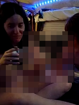 Novgirl110883's Webcam Show