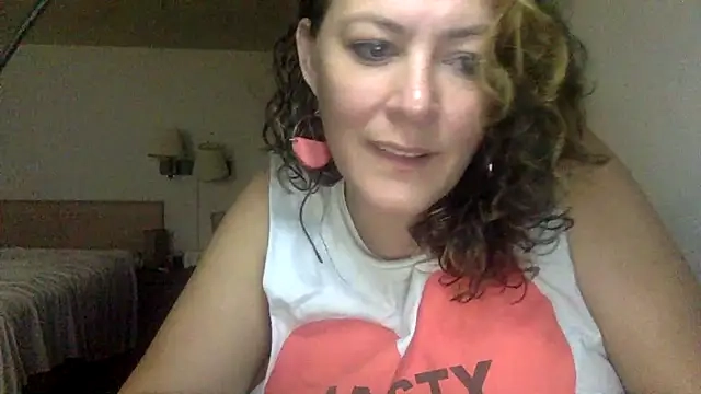 whitecream88's Webcam Show