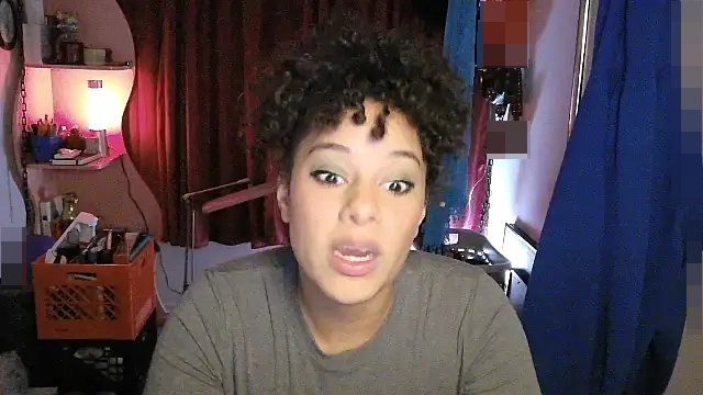 PrettyLittleProblem's Webcam Show