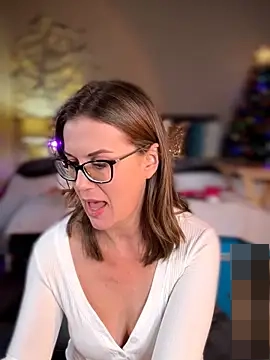 MaiseKnox's Webcam Show