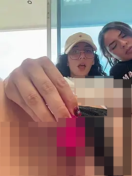 Alice_surprise's Webcam Show