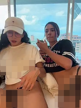 Alice_surprise's Webcam Show