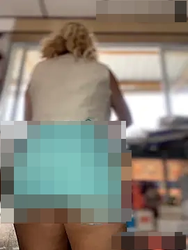 sammyqueenx21's Webcam Show