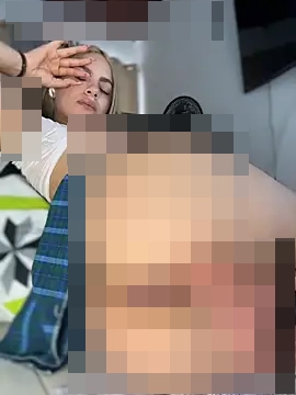 emiss_'s Webcam Show