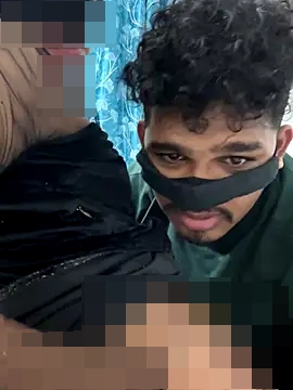 Cutie_Shruti's Webcam Show