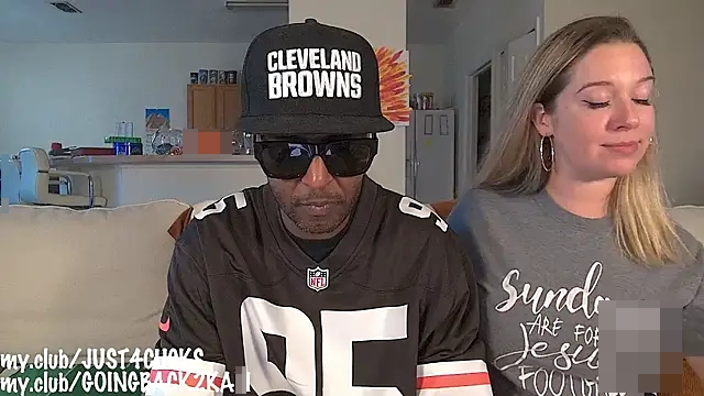 boomboomr00m's Webcam Show