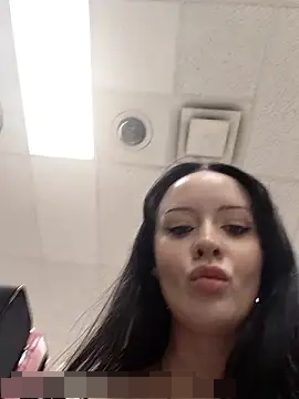 EVILYN's Webcam Show