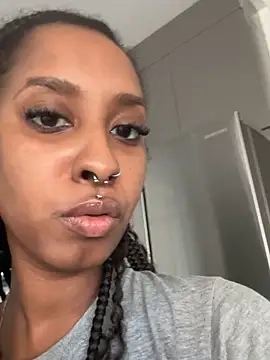 Your_Paris' Webcam Show