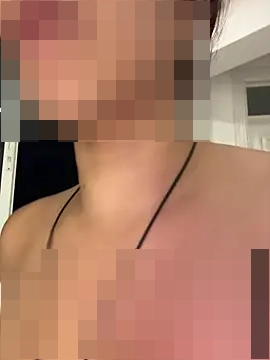 Alice_surprise's Webcam Show