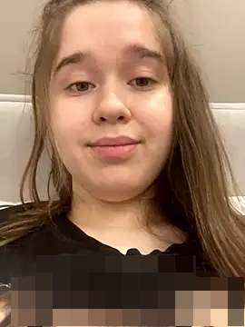 HornyGirlH's Webcam Show