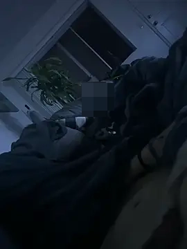 ResponsibleAir2's Webcam Show