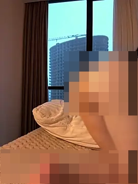 Wet__Bunny's Webcam Show