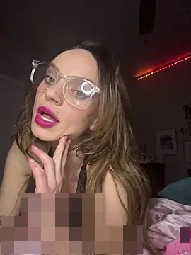 Texxaspearl's Webcam Show