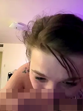 ThroatGoat6996's Webcam Show