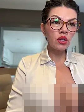 CarlaConnorTV's Webcam Show