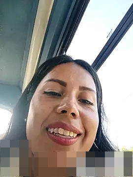 _andrea30's Webcam Show