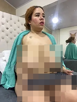 La_Crespa_x's Webcam Show