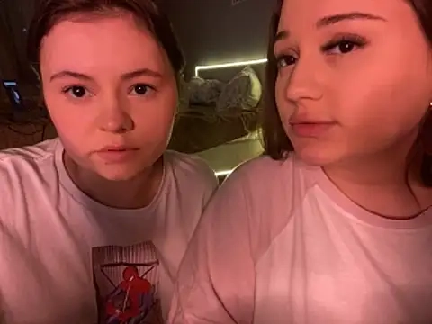 MoonIvy_'s Webcam Show