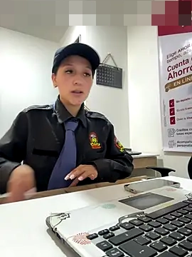 Emily-7_'s Webcam Show