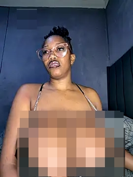 BootyAndButterflies8's Webcam Show