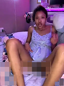 rubywithpearls' Webcam Show