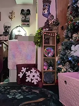 CherryHeart69's Webcam Show