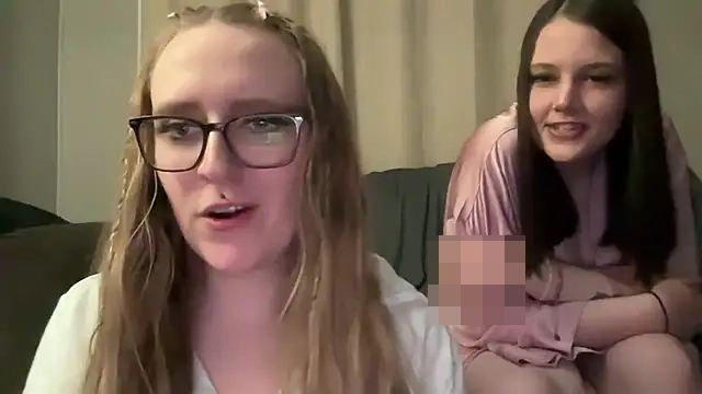 Pattyworld69's Webcam Show