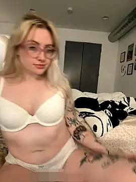 seeunexttuesday's Webcam Show