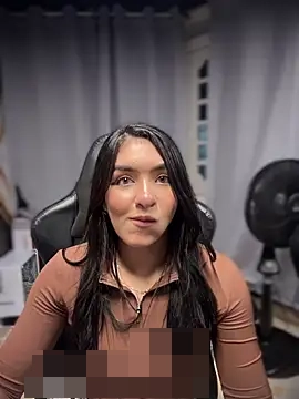 jenn_fit's Webcam Show