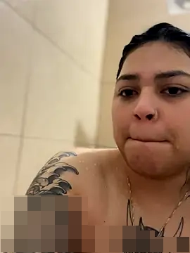 miacanela_xo's Webcam Show