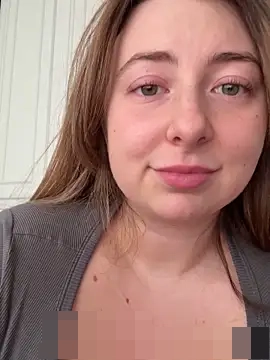 curvyflawless' Webcam Show