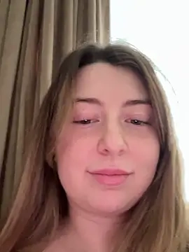 curvyflawless' Webcam Show