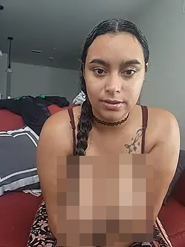 cinnaminnie's Webcam Show