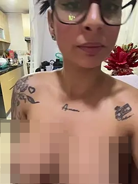 charlotte_stevenss_'s Webcam Show