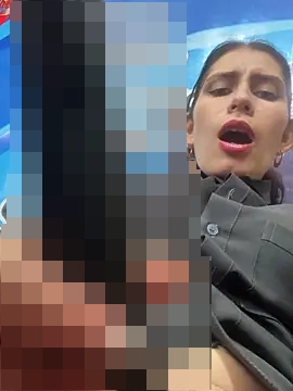 Alysson--'s Webcam Show