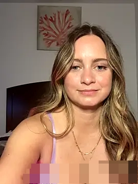 Sophie_Raegan's Webcam Show