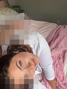 GoddessLanaLou's Webcam Show