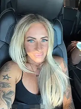 blondiluvsanal's Webcam Show