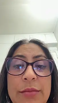 Angie_e's Webcam Show