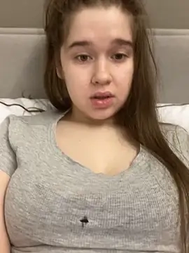 HornyGirlH's Webcam Show