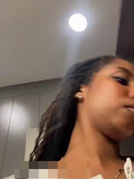 Your_Paris' Webcam Show