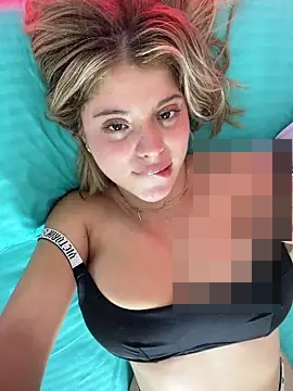 _Alicee_1's Webcam Show