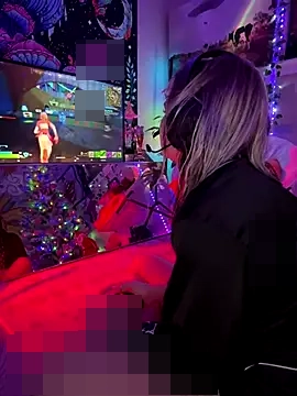 Cutiepiespanks' Webcam Show