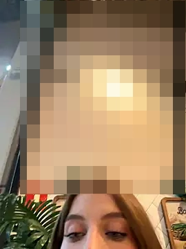 -AngelAri-'s Webcam Show