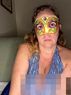 largeboobies30's Webcam Show