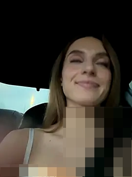 -AngelAri-'s Webcam Show