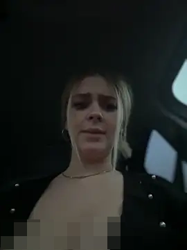 Love_Bri's Webcam Show