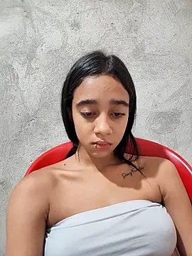 Zoe_Sweett18's Webcam Show